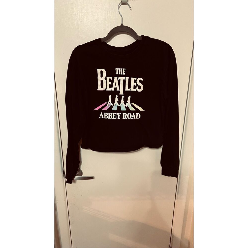 The Beatles "Abby Road" Long Sleeve Crop T Shirt Black SZ L Womens